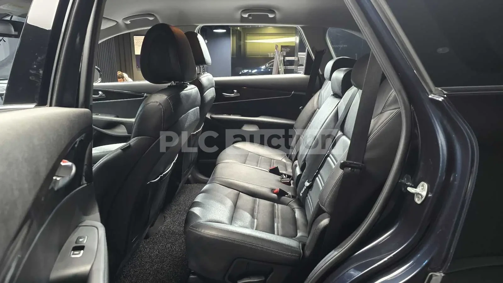 Kia Sorento 4x4\2.2 Diesel, снимка 13 - Автомобили и джипове - 55035905