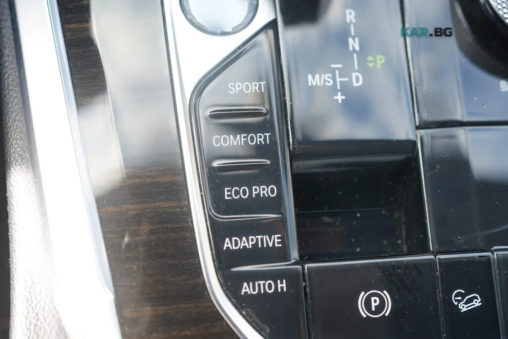 BMW X5 xDrive* 360* HUD* DISTRO* ОБДУХ* H/K* PANO* ВЪЗДУХ, снимка 10 - Автомобили и джипове - 55362430
