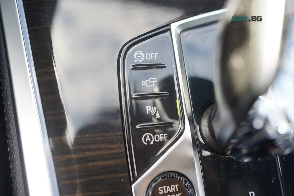 BMW X5 xDrive* 360* HUD* DISTRO* ОБДУХ* H/K* PANO* ВЪЗДУХ, снимка 11 - Автомобили и джипове - 55362430