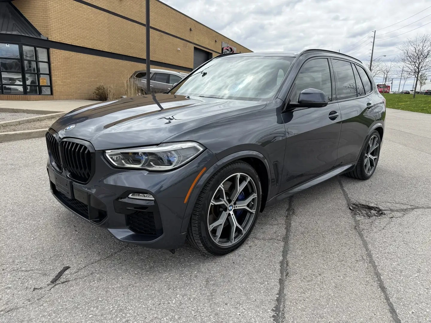 BMW X5 xDrive40i M Sport ЦЕНА ДО БЪЛГАРИЯ АВТОКРЕДИТ