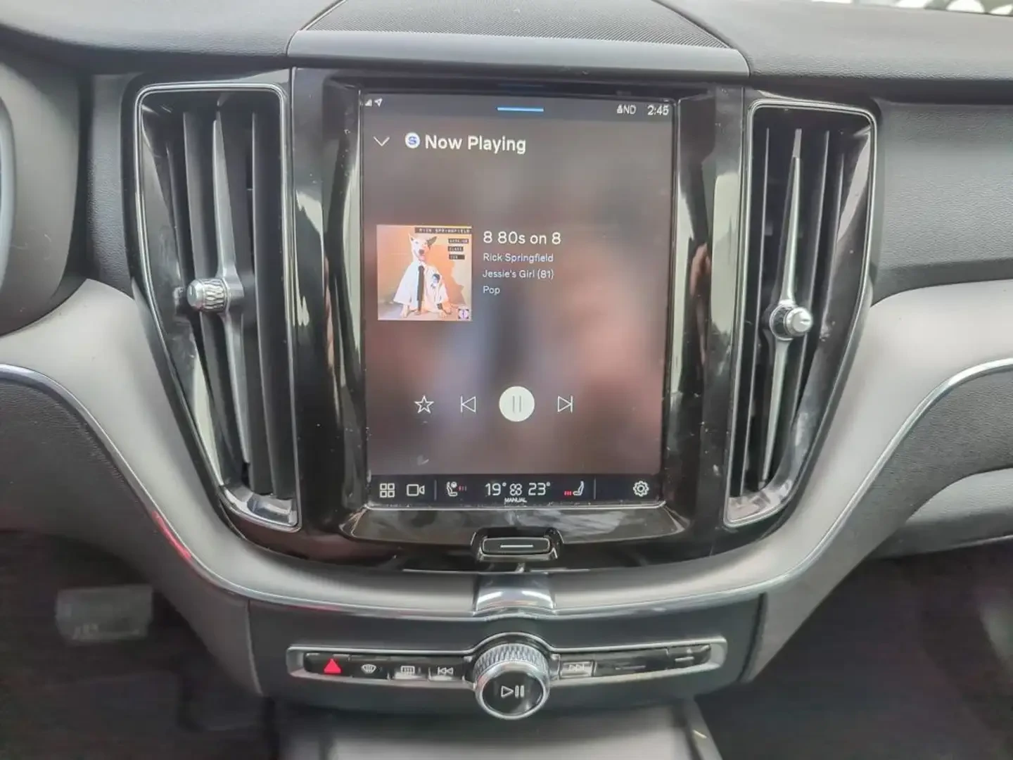 Volvo XC60 B5* ПОДГРЕВ* 360КАМЕРА* ПАНОРАМА* LANE* ASSIST* , снимка 10 - Автомобили и джипове - 55598119