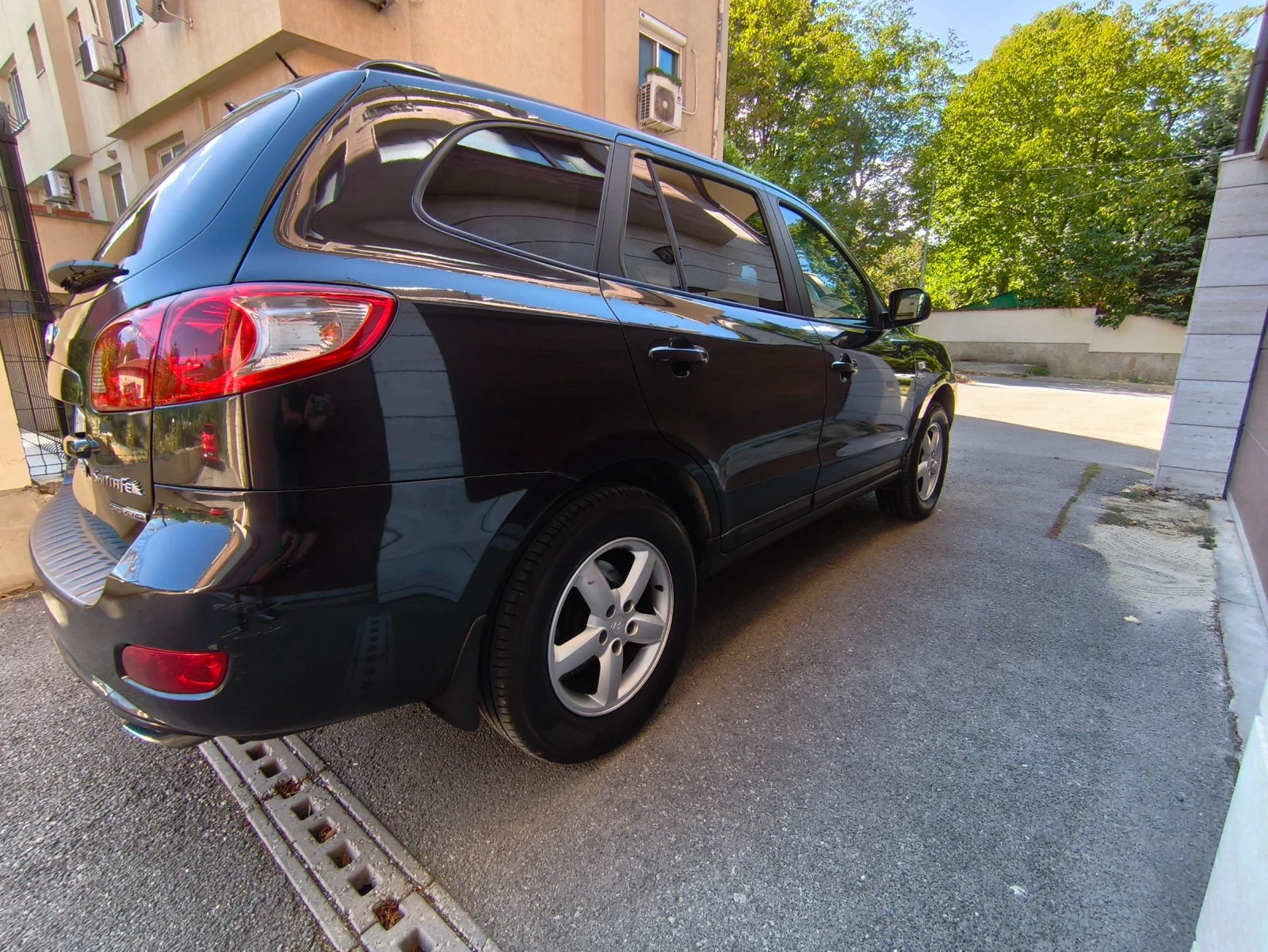 Hyundai Santa fe 2.2CRDI AWD, снимка 4 - Автомобили и джипове - 56058165