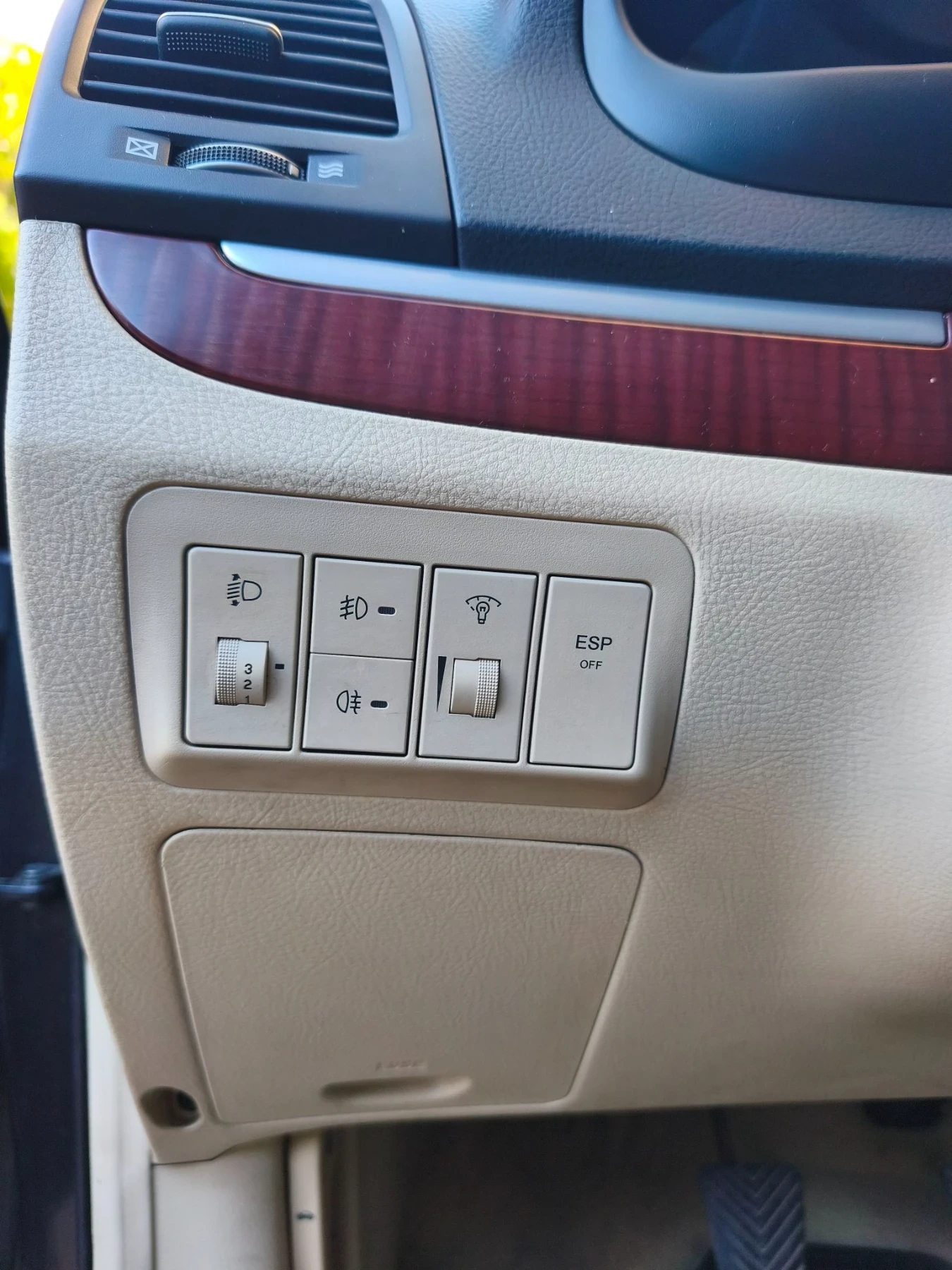 Hyundai Santa fe 2.2CRDI AWD, снимка 11 - Автомобили и джипове - 56058165