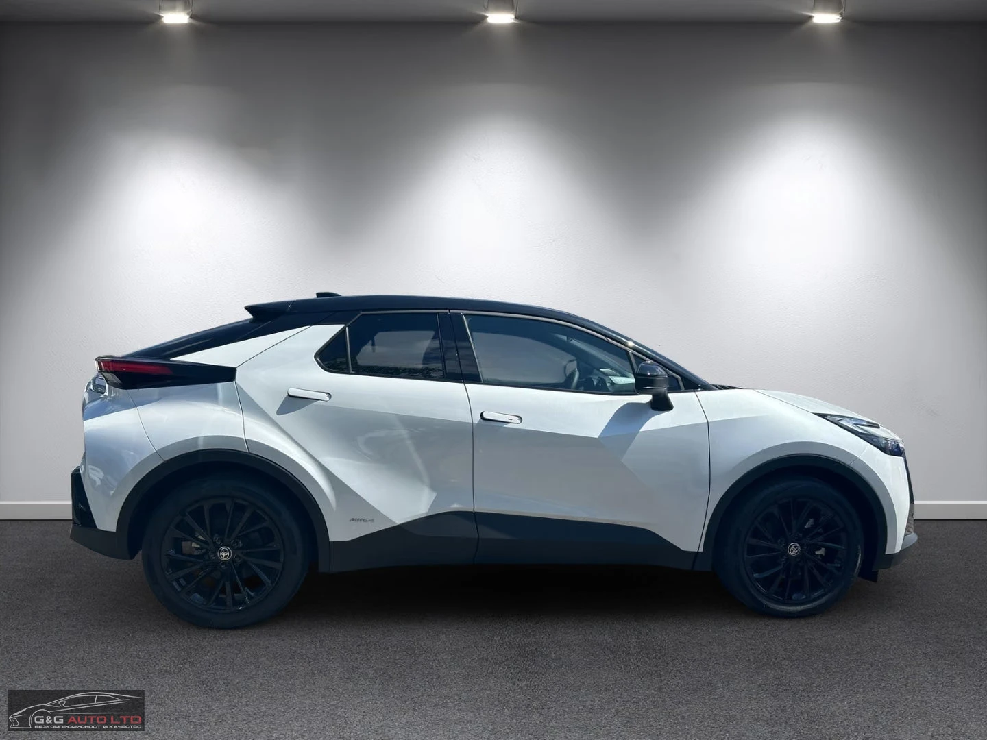 Toyota C-HR ���!2.0/AWD/197HP/GR SPORT/NAVI/360/LED/KLESS/913z | Mobile.bg � ����������� 2