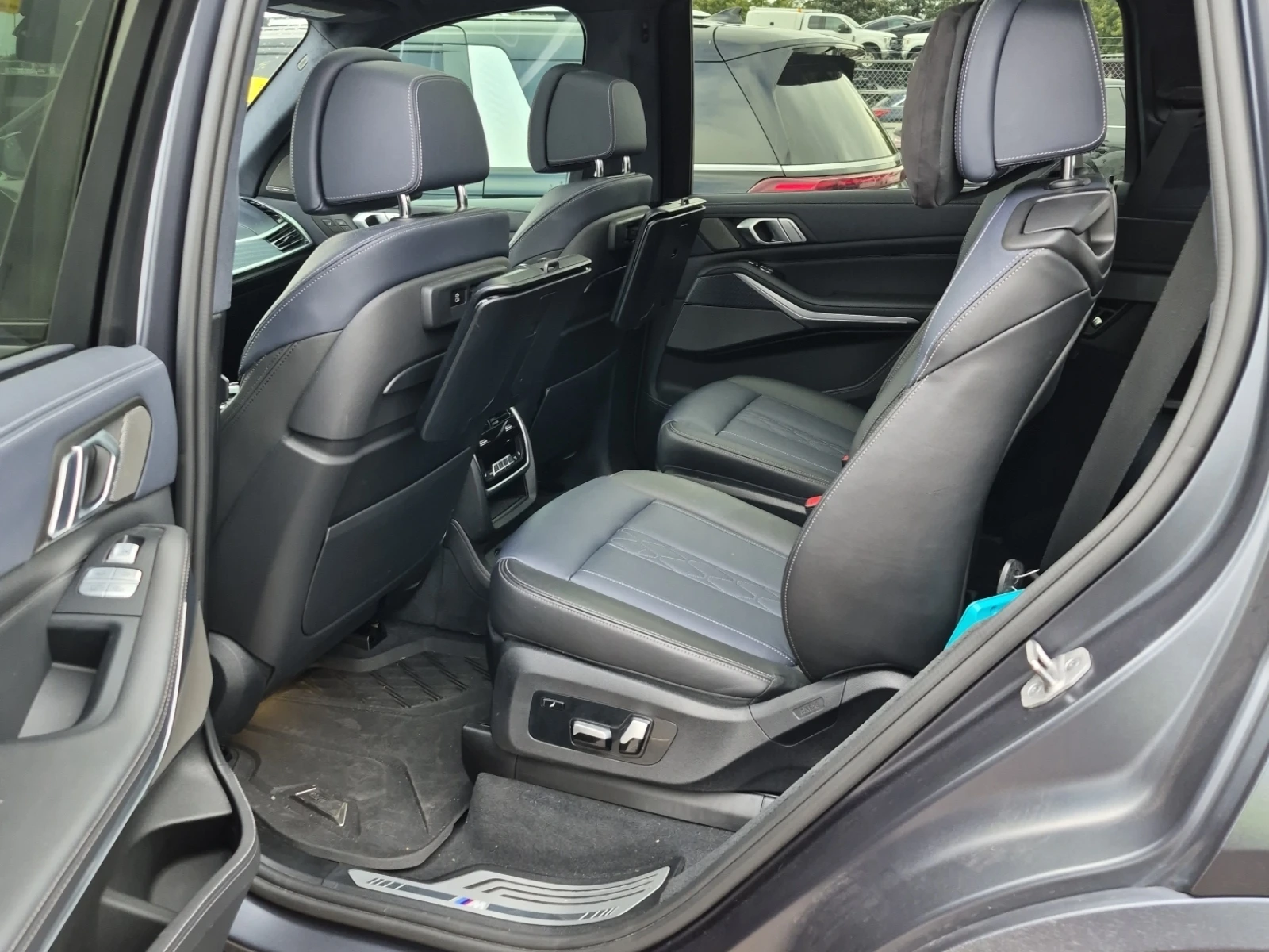 BMW X7 Xdrive40i, ЛИЗИНГ, снимка 12 - Автомобили и джипове - 56363604