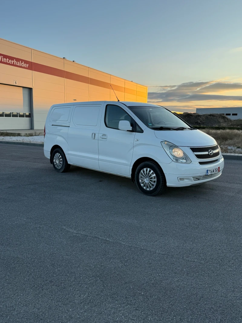Hyundai H1 2.5CRDI , снимка 2 - Бусове и автобуси - 52715191