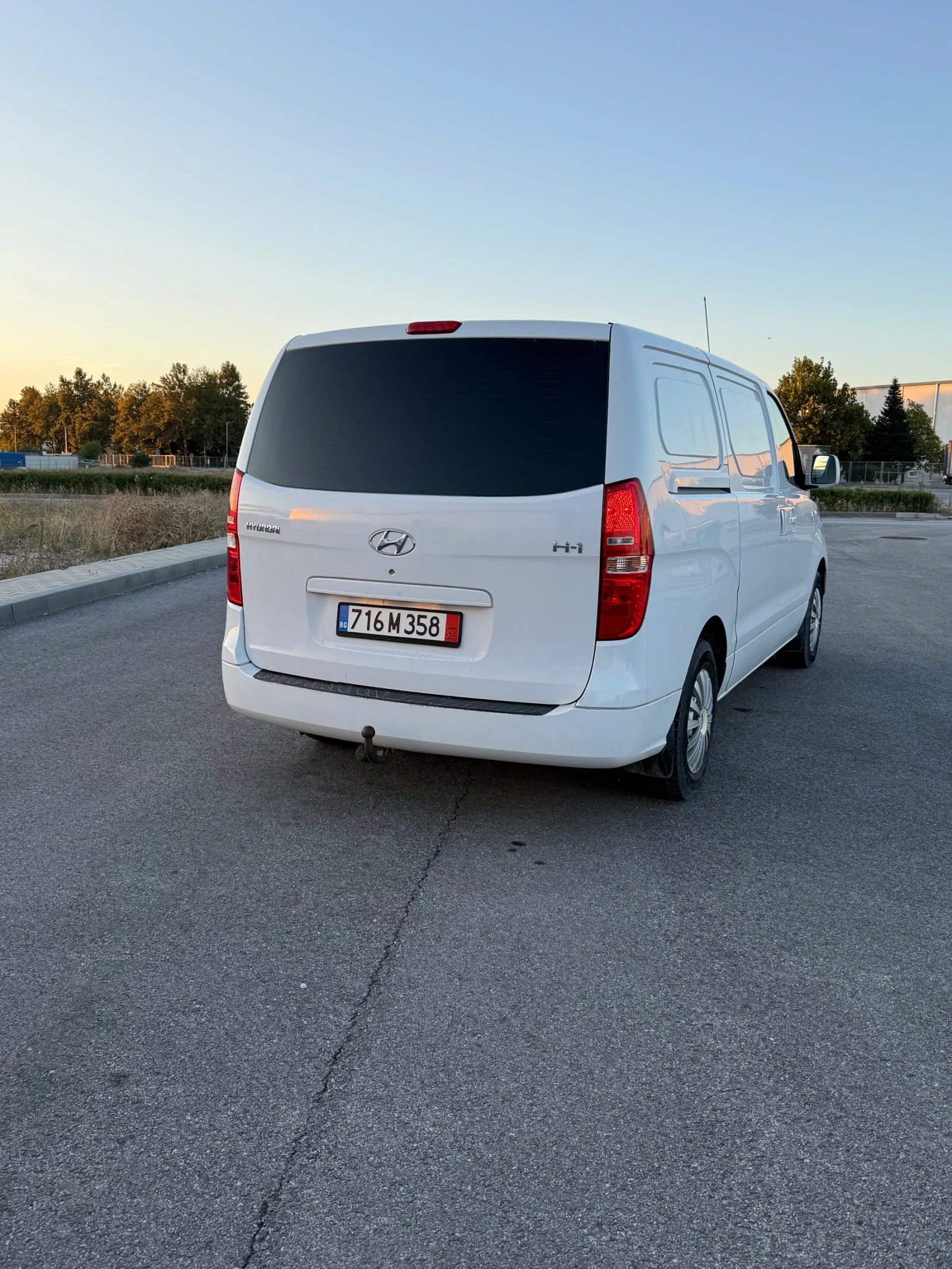 Hyundai H1 2.5CRDI  - изображение 3