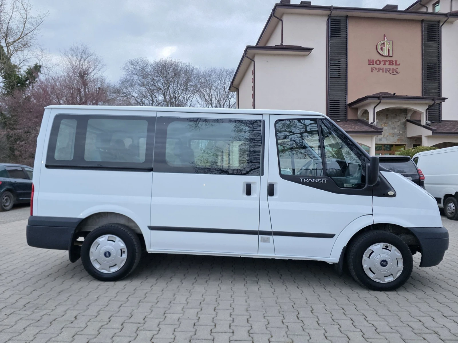 Ford Transit 2.2TDCI.125PS.2013GD.KLIMA.8+ 1, снимка 5 - Бусове и автобуси - 53912977