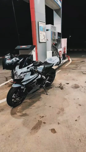 Suzuki Gsxr, снимка 5