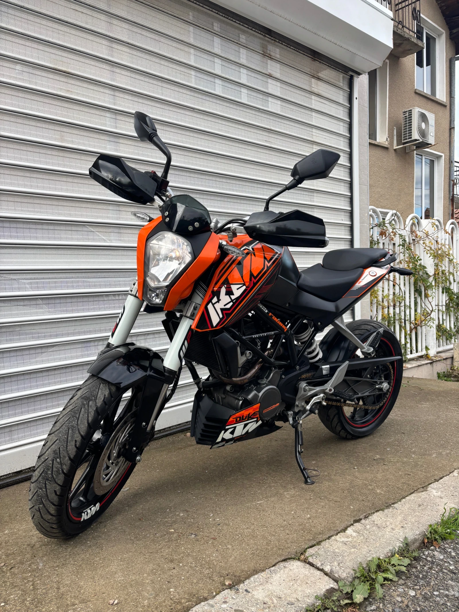 Ktm Duke 125i - изображение 2