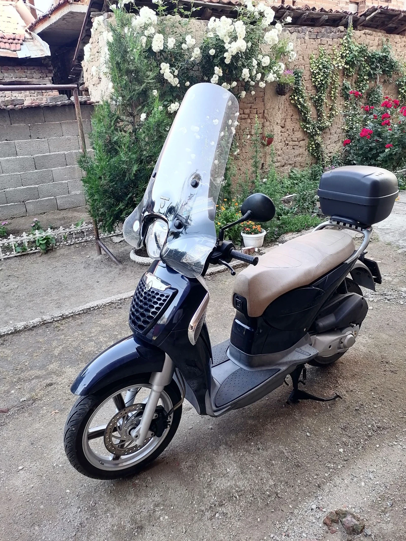 Aprilia Scarabeo