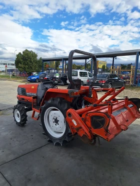 Трактор Kubota, снимка 7
