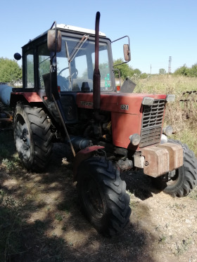 Трактор Беларус 82.1, снимка 1 - Селскостопанска техника - 44399965