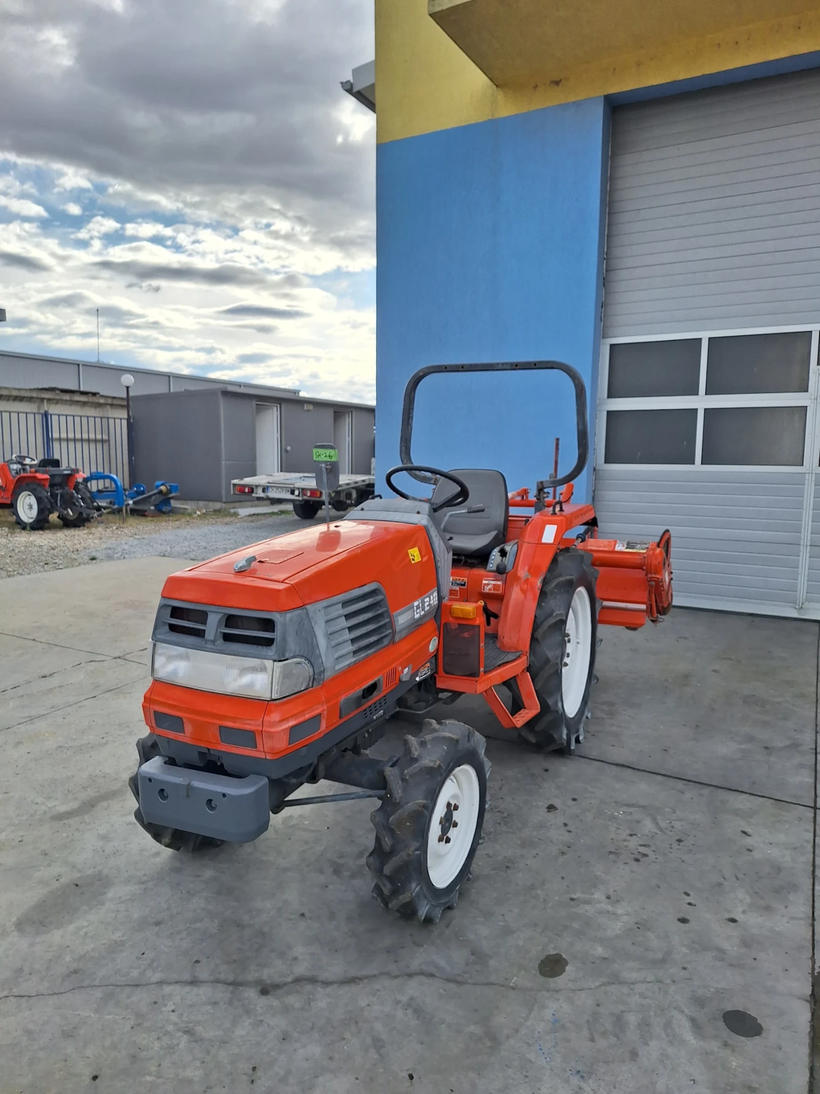 Трактор Kubota