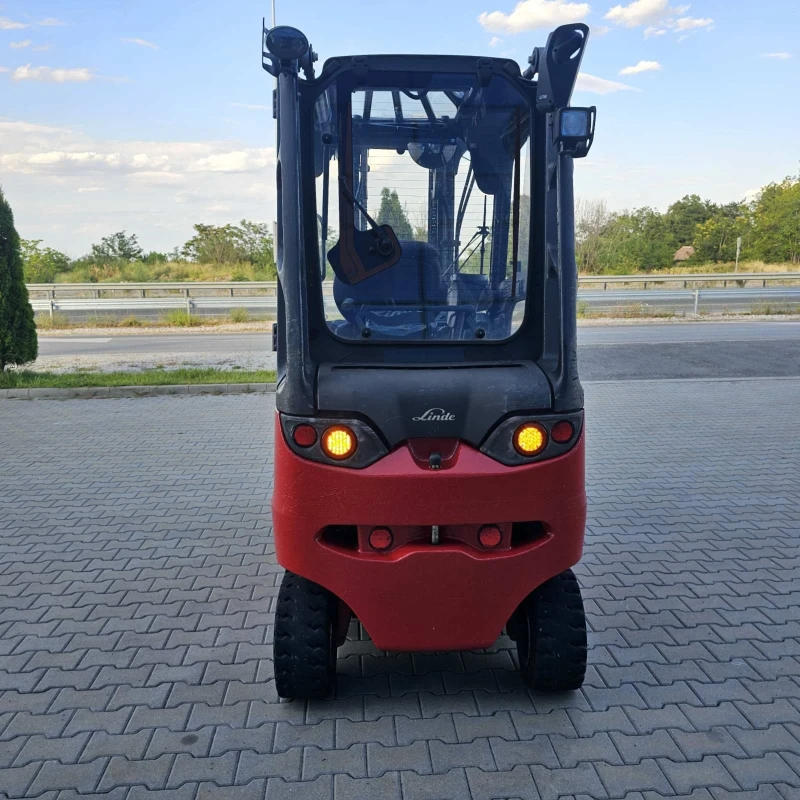 Електрокар Linde E30, снимка 8 - Индустриална техника - 52031519