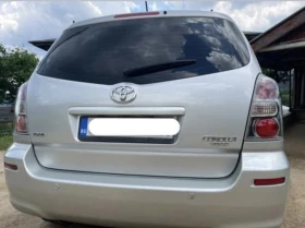 Toyota Corolla verso, снимка 3