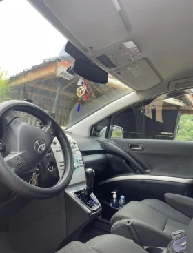Toyota Corolla verso, снимка 13