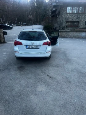 Opel Astra 1.4Turbo* LPG, снимка 14