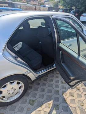 Mercedes-Benz C 180 | Mobile.bg    7