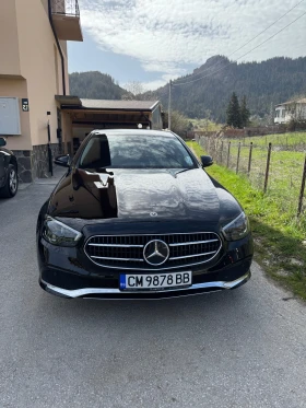     Mercedes-Benz E 300 300