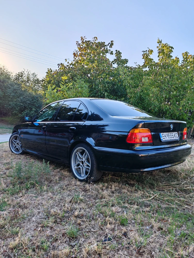 BMW 525 525i, снимка 4 - Автомобили и джипове - 47400509