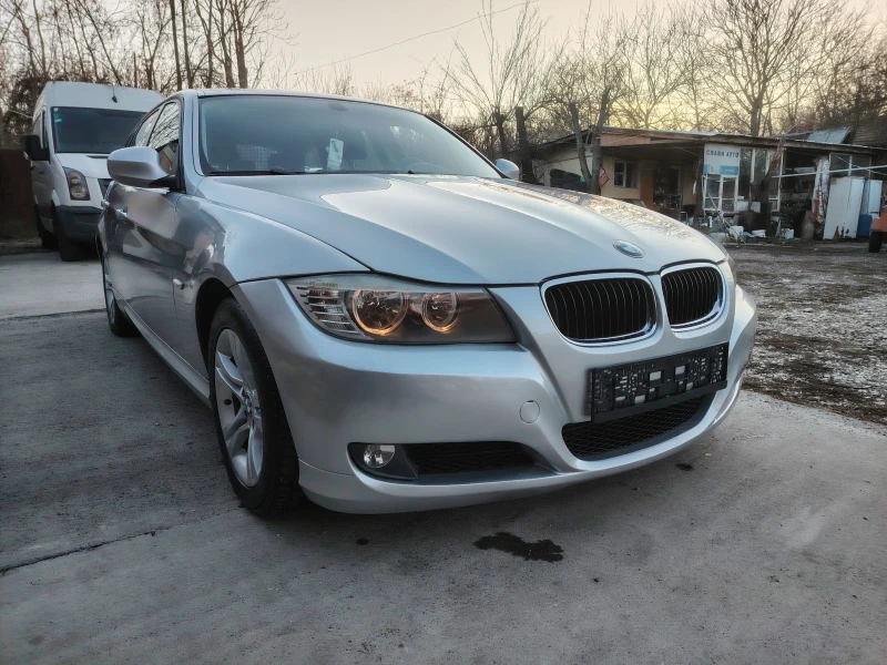 BMW 318 2.0 D, снимка 4 - Автомобили и джипове - 48115987