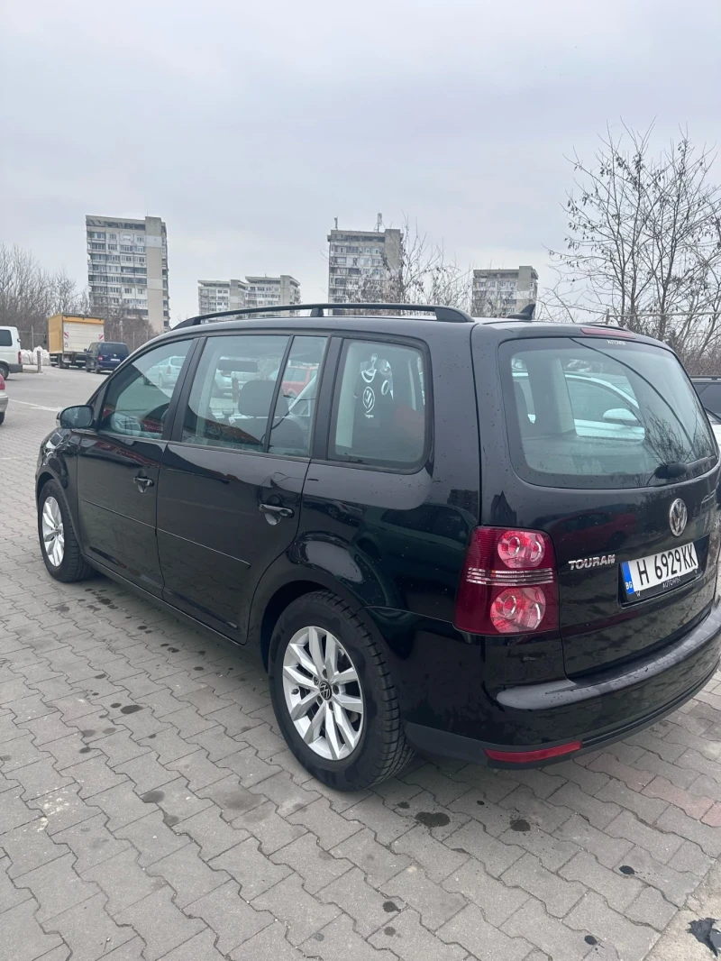 VW Touran, снимка 1 - Автомобили и джипове - 49303356