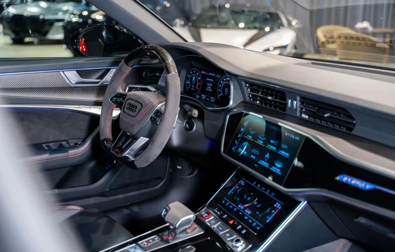 Audi Rs6 Avant 4.0 TFSI V8 Quattro, снимка 16 - Автомобили и джипове - 51374370