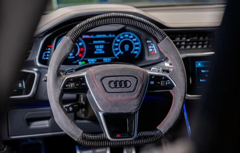 Audi Rs6 Avant 4.0 TFSI V8 Quattro, снимка 10 - Автомобили и джипове - 51374370