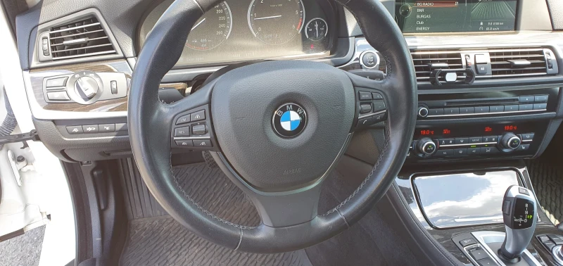 BMW 525 525D x drive , снимка 11 - Автомобили и джипове - 52683049