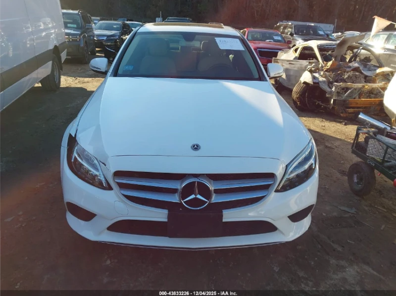 Mercedes-Benz C 300 4MATIC* ПОДГРЕВ* PANO* КАМЕРА, снимка 3 - Автомобили и джипове - 52944605