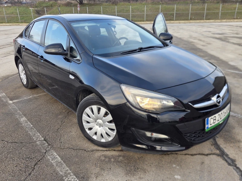 Opel Astra, снимка 3 - Автомобили и джипове - 53288485