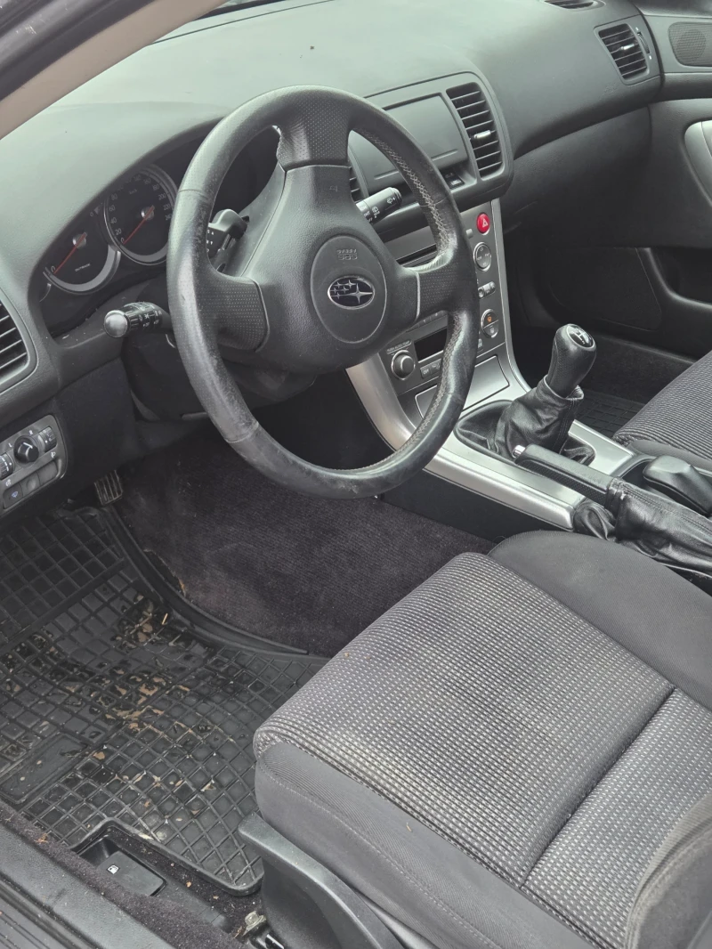 Subaru Outback, снимка 2 - Автомобили и джипове - 53290842