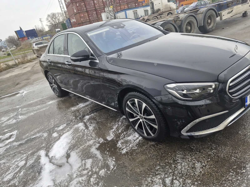 Mercedes-Benz E 300 DE, снимка 2 - Автомобили и джипове - 53361226