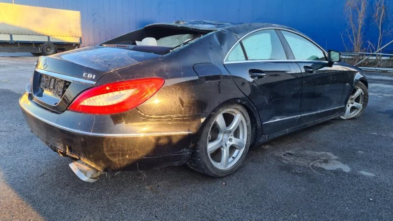 Mercedes-Benz CLS 350 CDI На Части нов от Балканстар, снимка 11 - Автомобили и джипове - 47214757