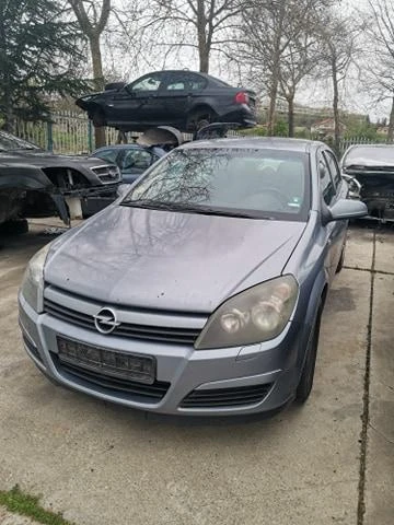 Opel Astra 1.9 150 6-Степенна Ръчка, снимка 2 - Автомобили и джипове - 47850432