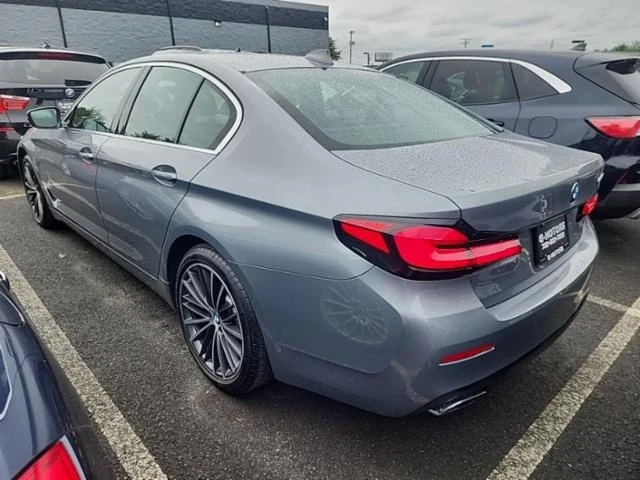 BMW 540 2023* 21.000КМ* Камера* Подгреви* Laneassist* Carp, снимка 3 - Автомобили и джипове - 48499547