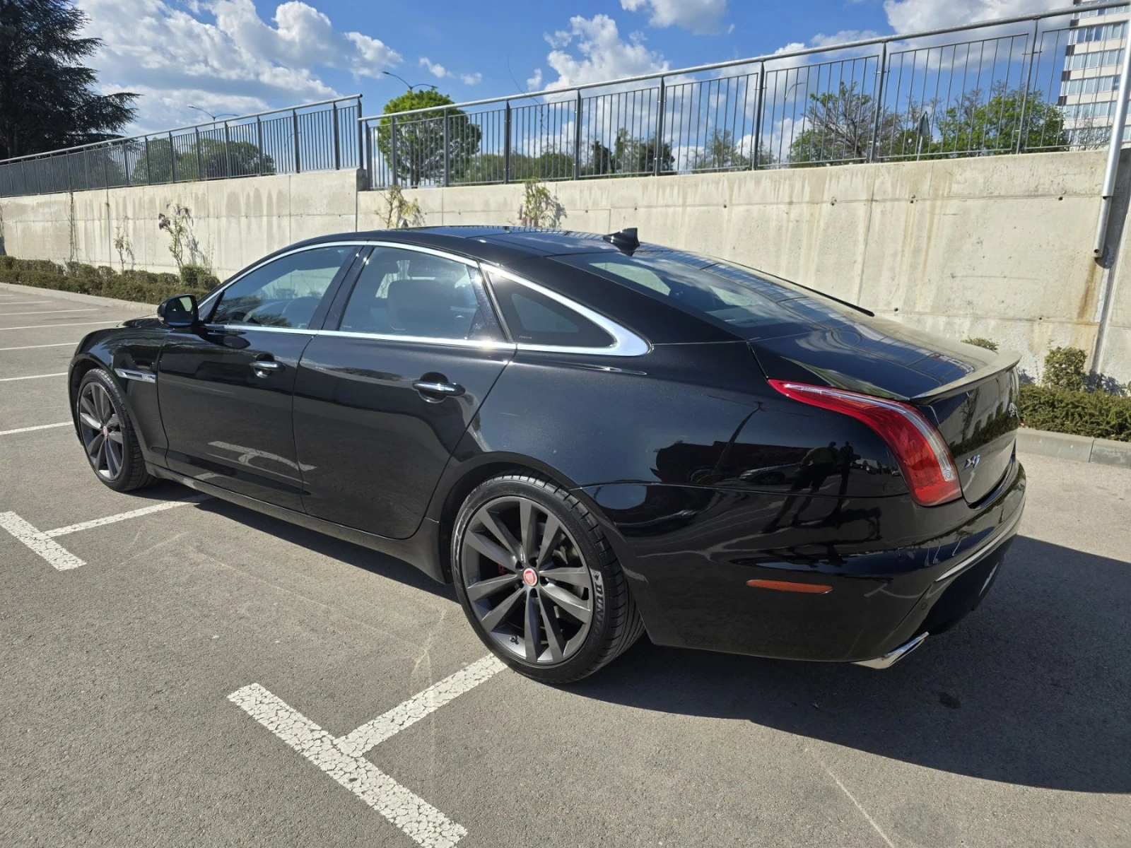 Jaguar Xj 3.0 SUPERCHARGER AWD PORTFOLIO - изображение 3