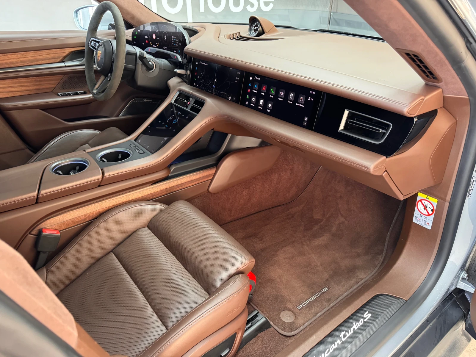 Porsche Taycan TURBO S* CERAMIC* CARBON* PANO* EXCLUSIVE*  | Mobile.bg   14