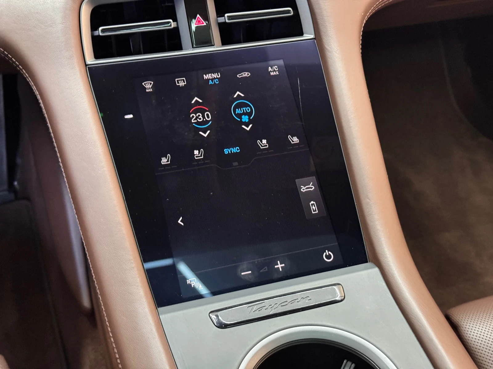 Porsche Taycan TURBO S* CERAMIC* CARBON* PANO* EXCLUSIVE*  | Mobile.bg   12