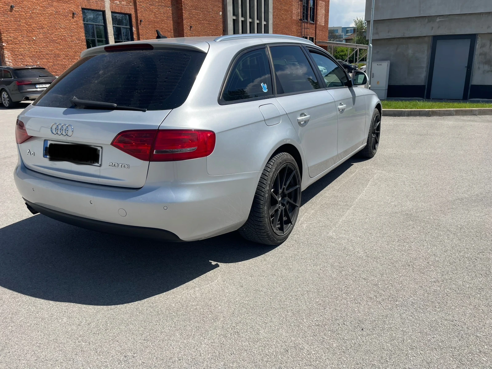 Audi A4  - изображение 4