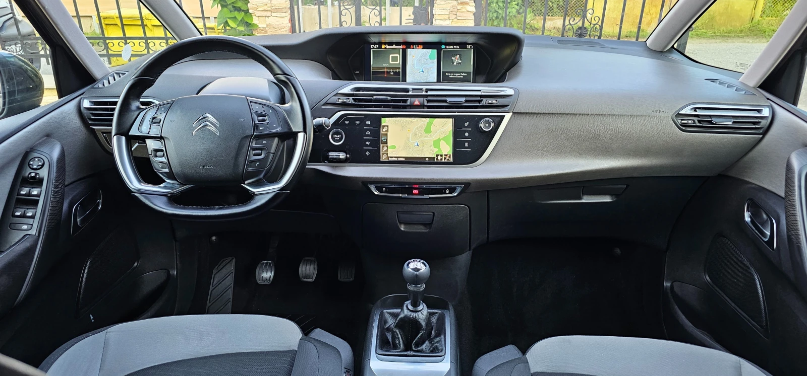 Citroen Grand C4 Picasso 1.6 E-THP 7местен / Високо Оборудване  | Mobile.bg — изображение 11