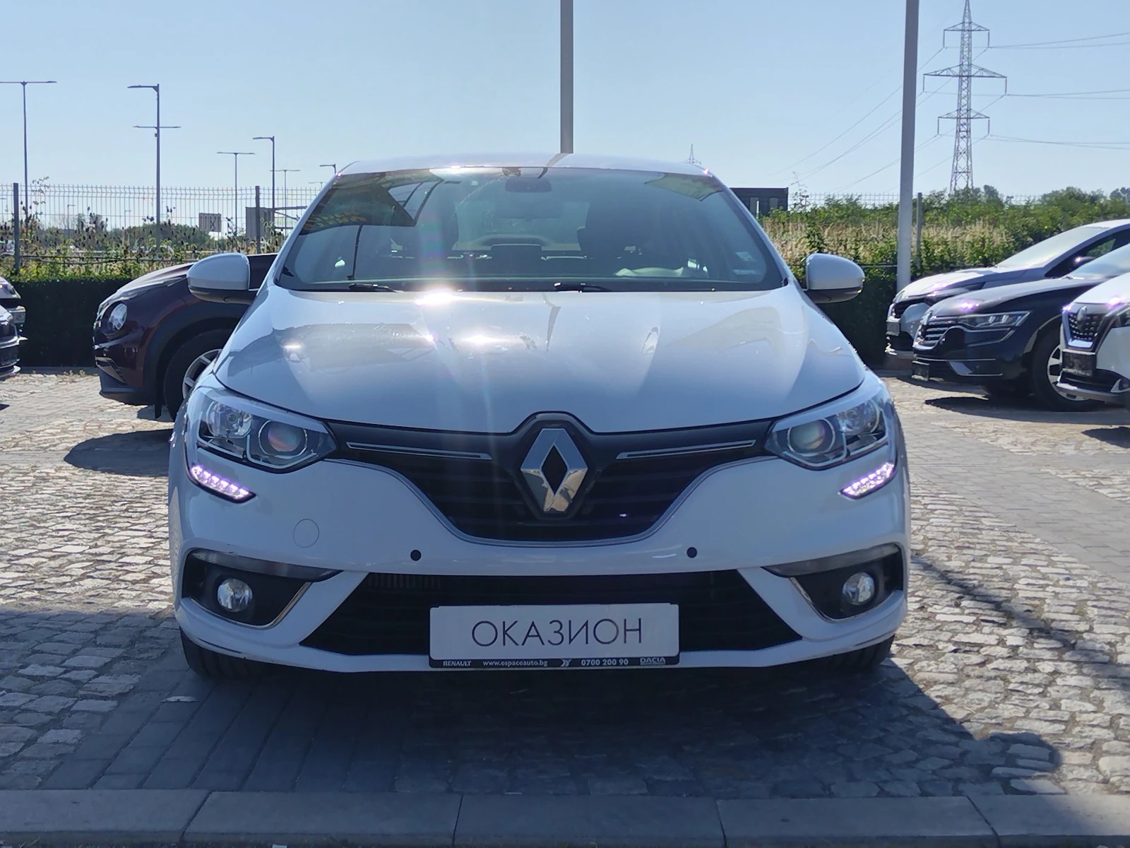 Renault Megane 1.3TCe 140 к.с./Life - изображение 2