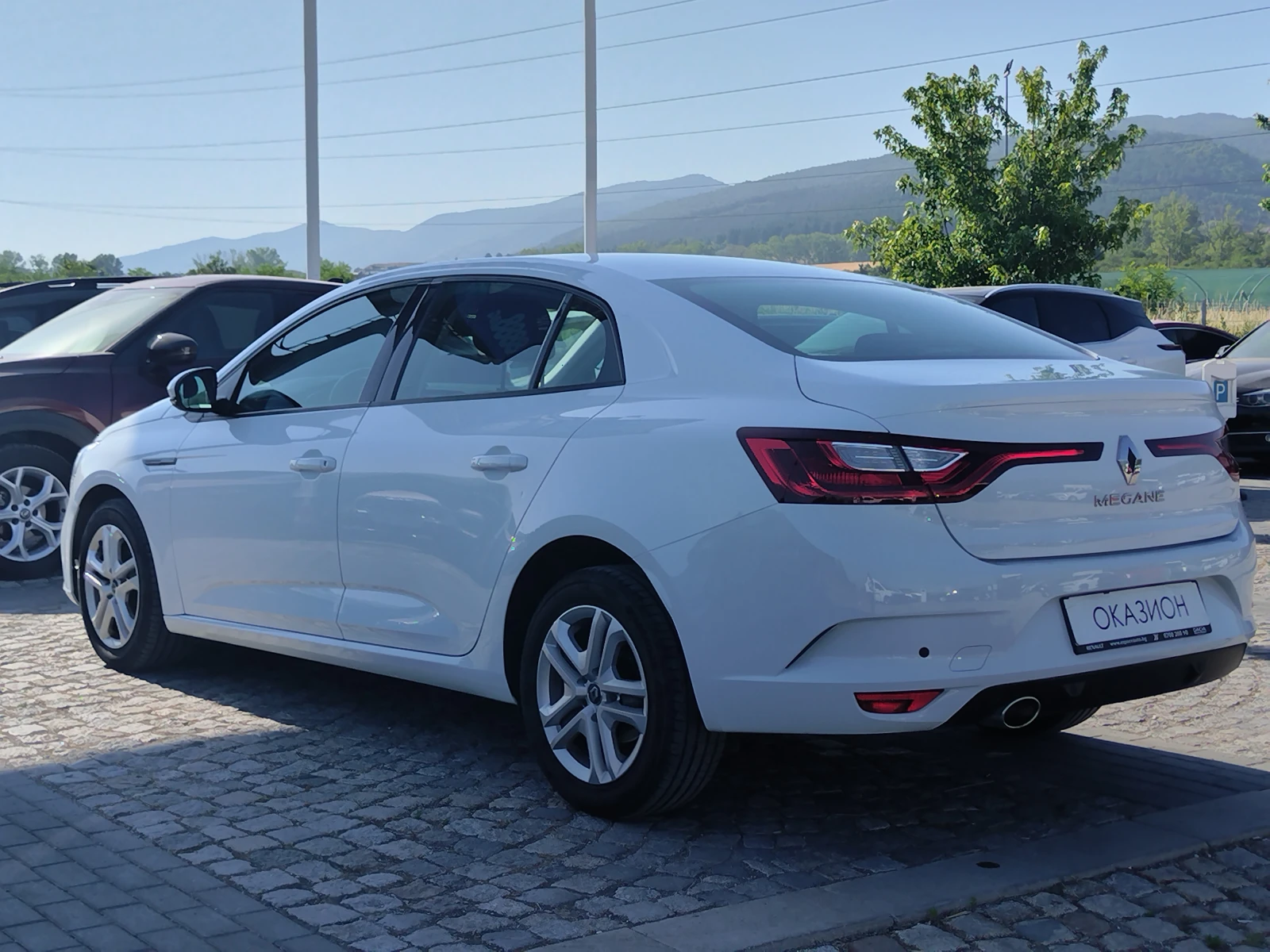 Renault Megane 1.3TCe 140 к.с./Life - изображение 7