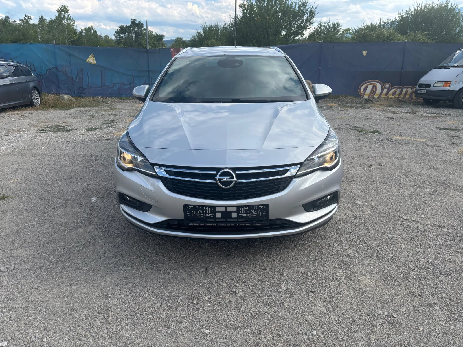 Opel Astra 1.6D-136кс Sport Tourer - изображение 2