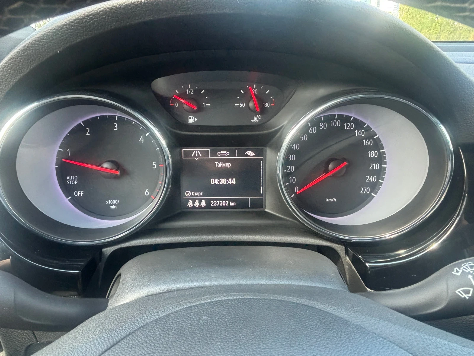 Opel Astra 1.6D-136кс Sport Tourer - изображение 10