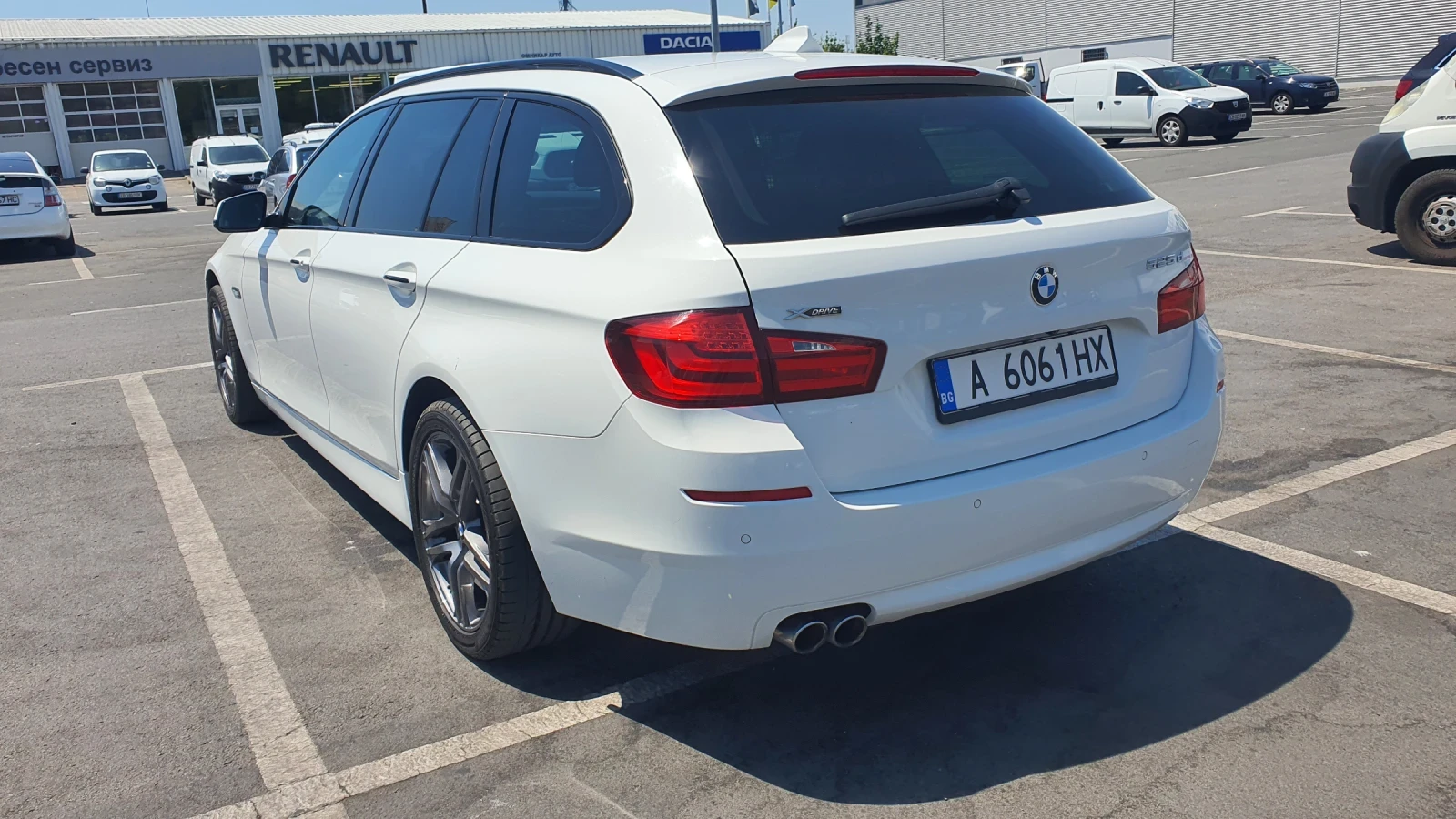 BMW 525 525D x drive  - изображение 4