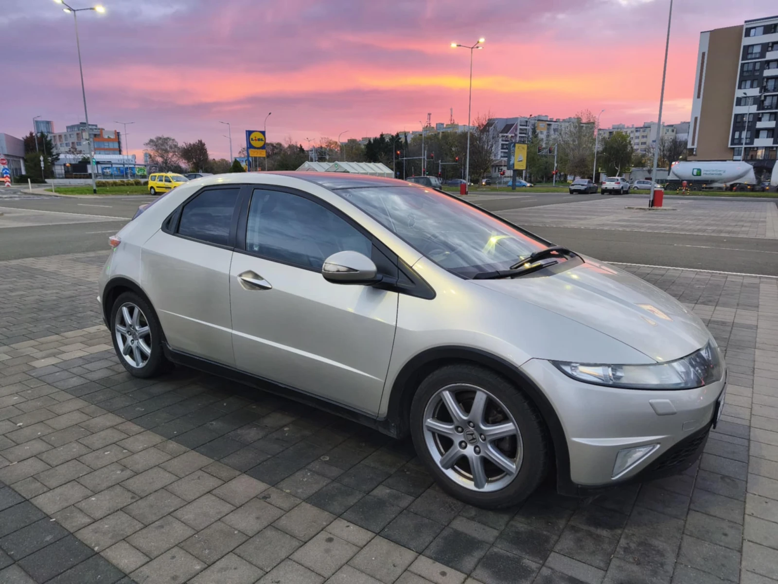 Honda Civic 1.8 I-VTEC | Mobile.bg � ����������� 1