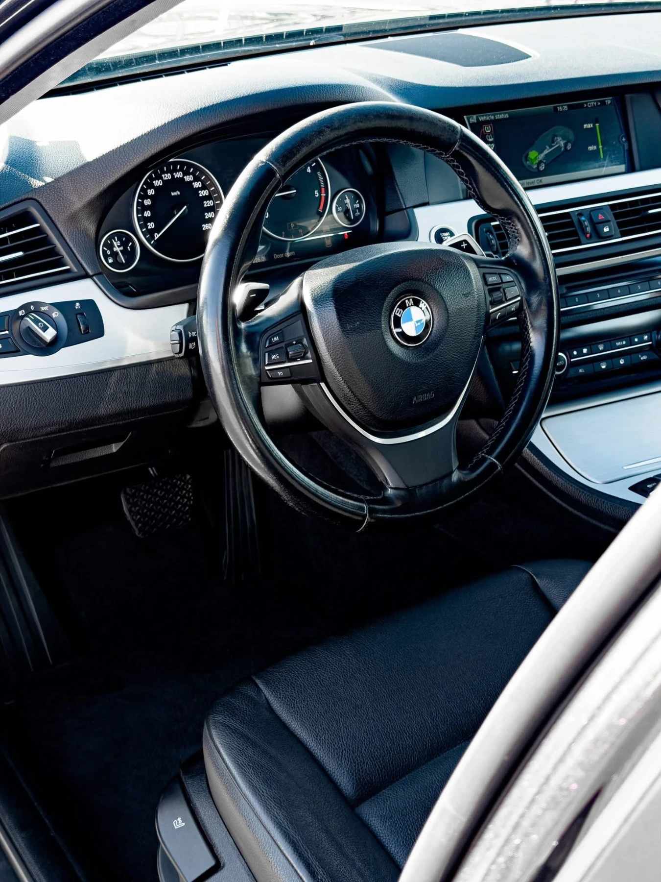 BMW 530 BMW F11 530D 204кс, снимка 6 - Автомобили и джипове - 53893203