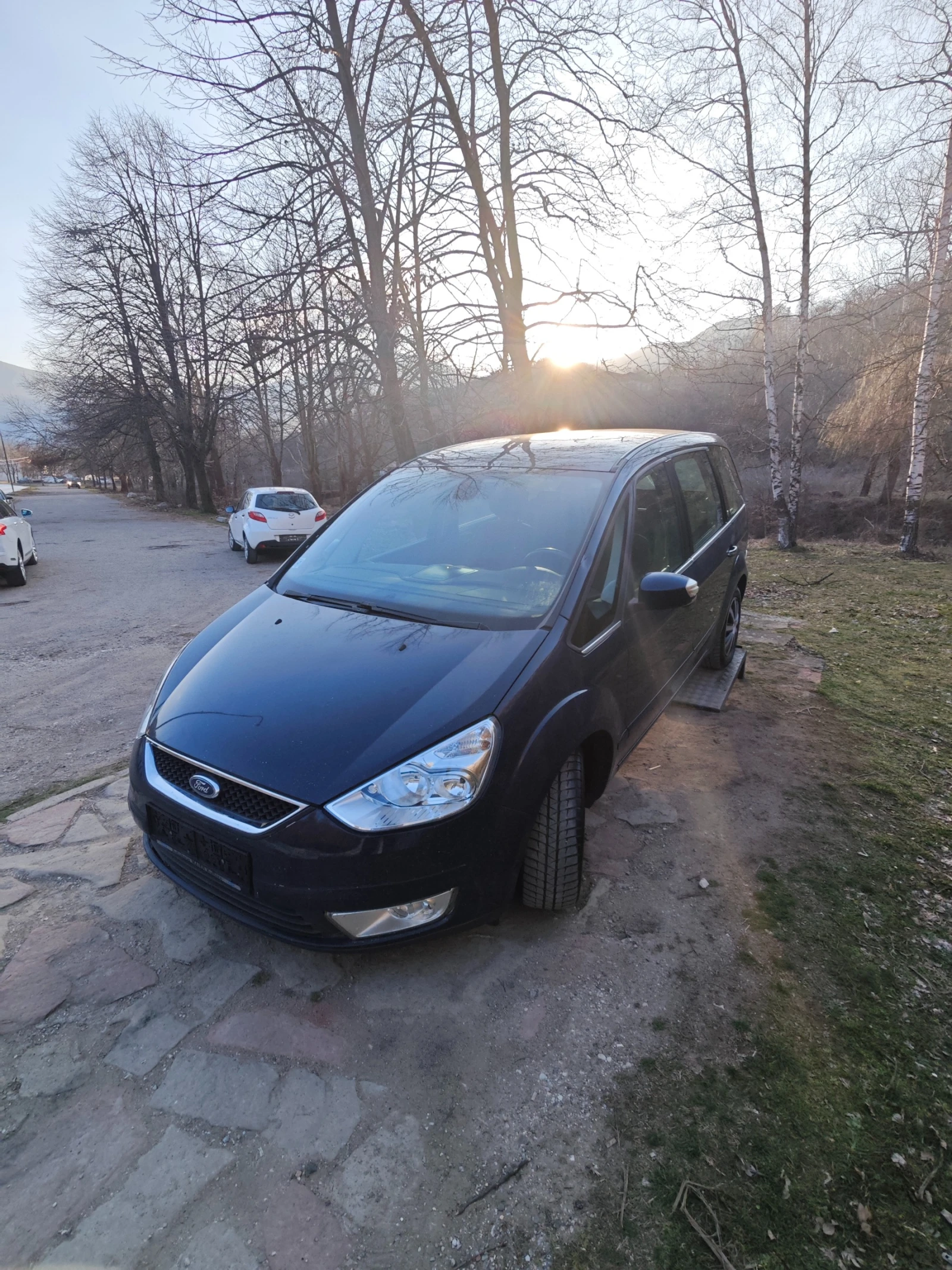 Ford Galaxy 2.0ТДЦИ 7 МЕСТНА, снимка 14 - Автомобили и джипове - 53827944